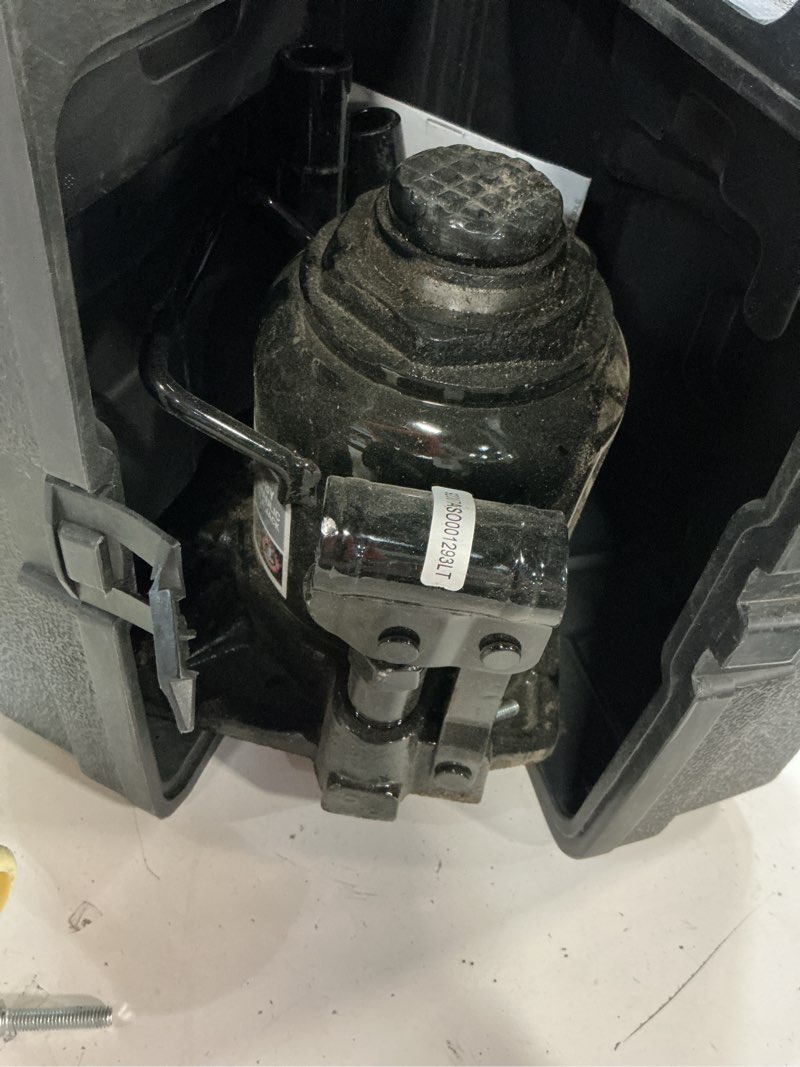 Condition photo showing As Is for torin black 20-ton steel hydraulic bottle jack