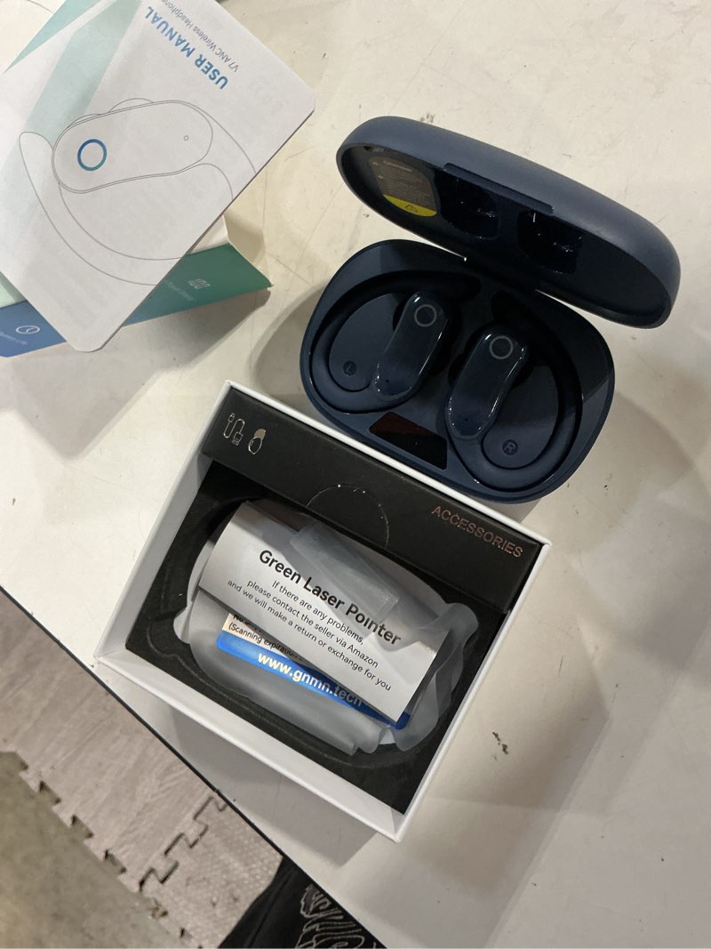 Condition photo showing Good Condition for gnmn workout earbuds