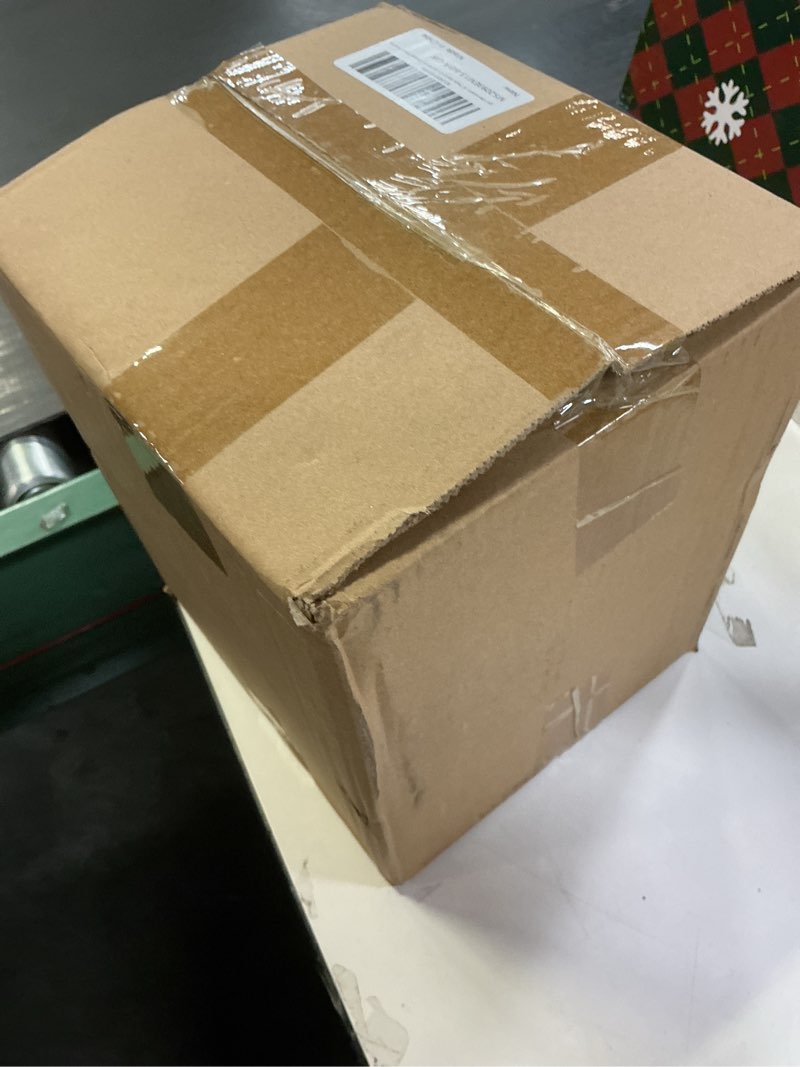 Condition photo showing New/Like New for goldenwarm Polished Brass Door Knobs Gold Interior Door Knobs - Passage Door Knob for Hallway and Closet, 6 Pack 6 Pack Passage Polished Brass