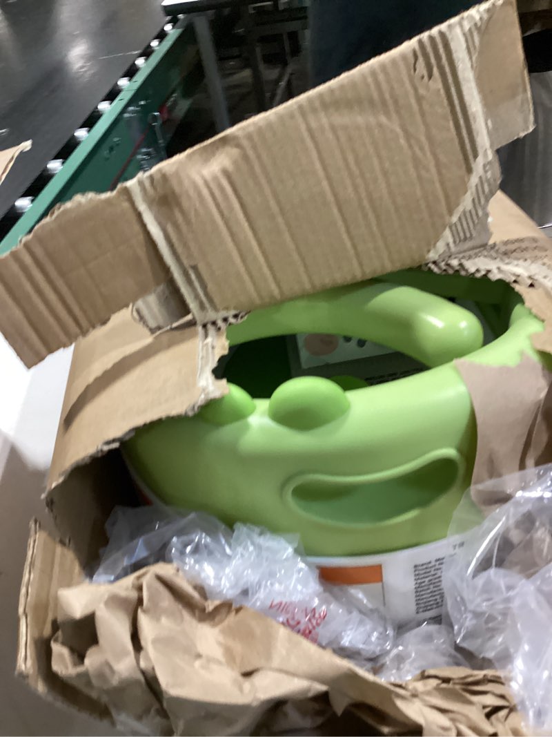 Condition photo showing Good Condition for baby bath seat for babies 5 months & up - non-slip bath seat for sitting up, soft cushion & compact design, toddler bathtub seat green