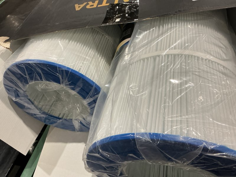 Condition photo showing New/Like New for aqualtra pool filter compatible with cc100, c-9410, ccrp100, pap100, pap100-4, ultral-c3, r173215, fc-0686, 100 sq. ft., 23 5/8" x 10 1/16" 2 pack