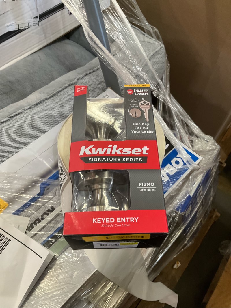Condition photo showing Good Condition for kwikset signature series pismo satin nickel exterior keyed entry door knob ft. smartkey