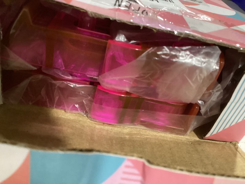 Condition photo showing New/Like New for non-slip mahjong racks with pushers, 4-pack clear acrylic racks, american mahjong accessories, gift-ready mahjong gifts (pink)