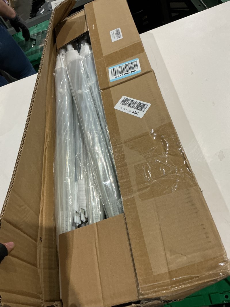 Condition photo showing New/Like New for 16 pack clear wedding umbrellas bulk – transparent umbrellas with j hook handle, windproof stick canopy for bride groom photography, outdoor events, party décor