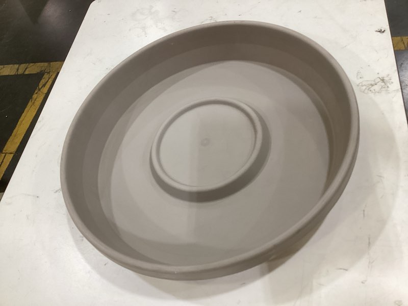 Condition photo showing Good Condition for bloem terra plant saucer, plastic tray for planters 17-24” pebble stone
