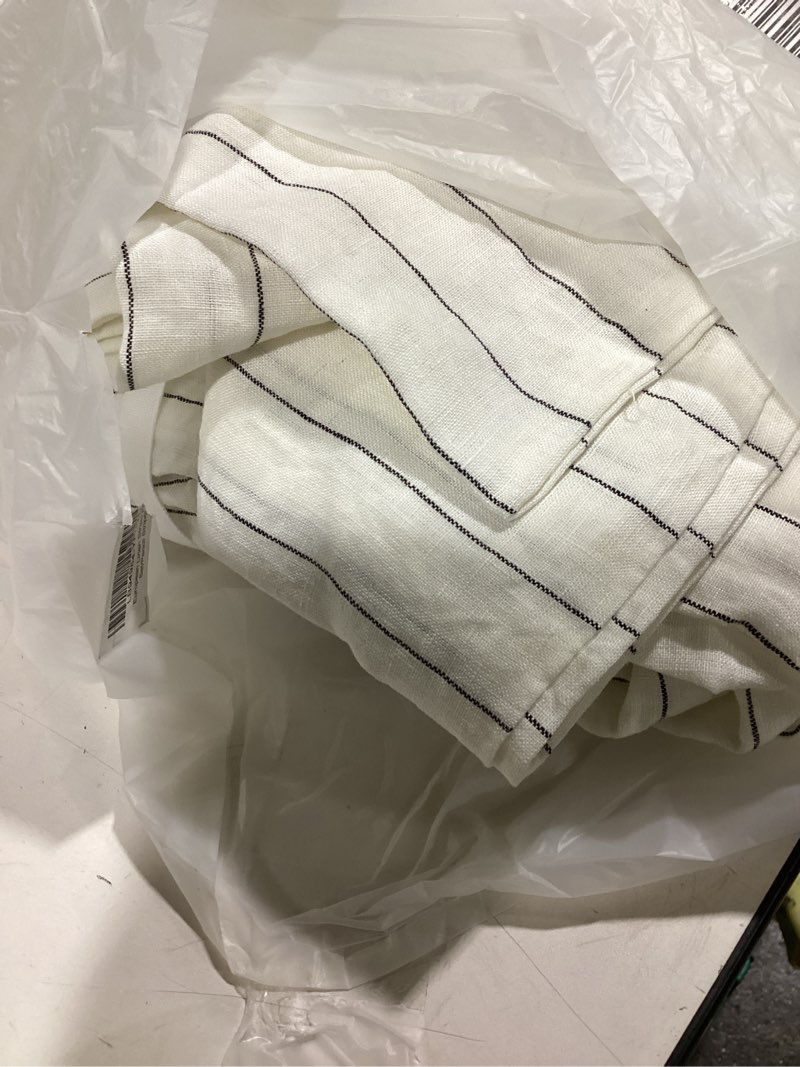 Condition photo showing Good Condition for linen stripped sheet set quince