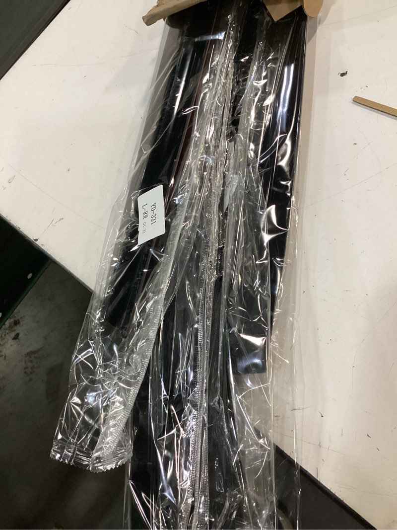 https://lotting-media.assets.bidfta.com/lotting_8b8d8205-ec97-4972-a1bd-d537a13862ed