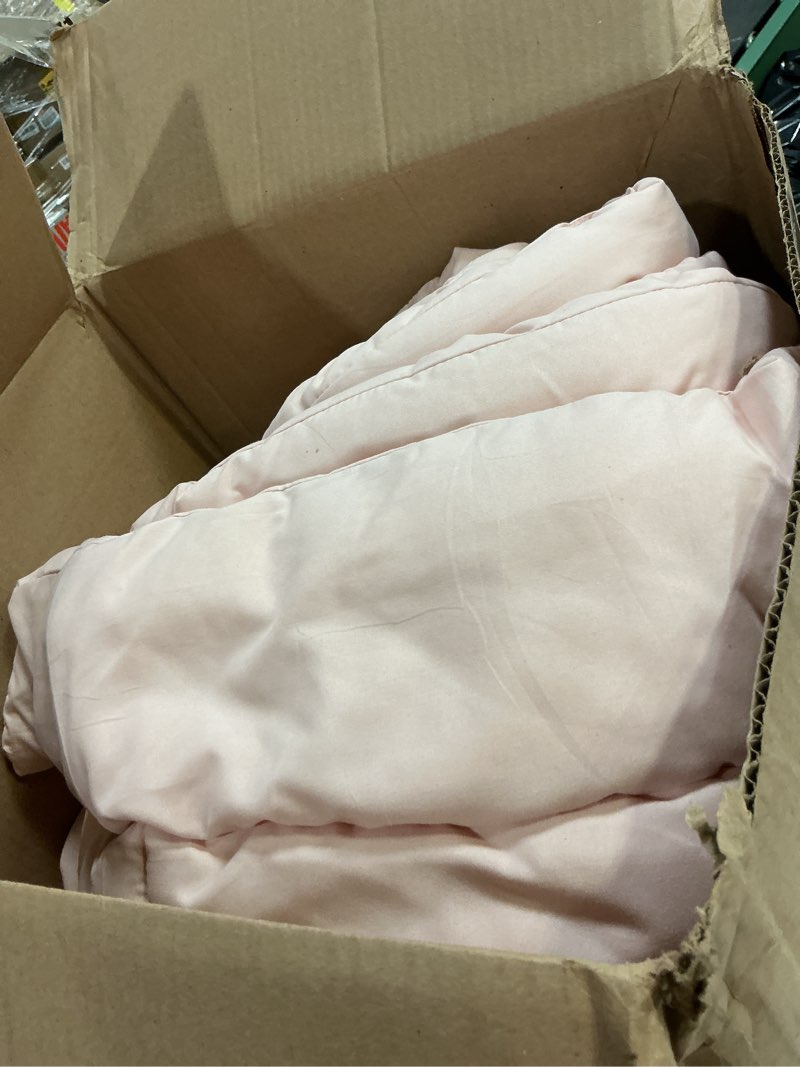 Condition photo showing As Is for Bedsure Comforter Duvet Insert - Quilted Comforters Queen Size, All Season Duvet, GentleSoft Down Alternative Bedding, with 8 Tabs, Gifts for Women/Men, Pink, Queen 88 x 88 Inches Pink Queen