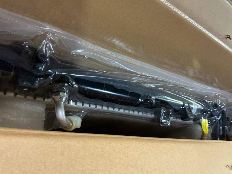 Condition photo showing New/Like New for 2147 radiator for acura tl 1999-2001; honda accord 1998-2002 oem# 19010p8ca51;19010p8ea51;19010p8ea52 | direct oem fit replacement cooling radiator, with toc & w/o eoc
