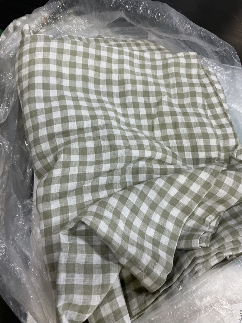 Condition photo showing As Is for (incomplete only 3 pieces )  european linen gingham duvet cover set, queen, willowleaf gingham