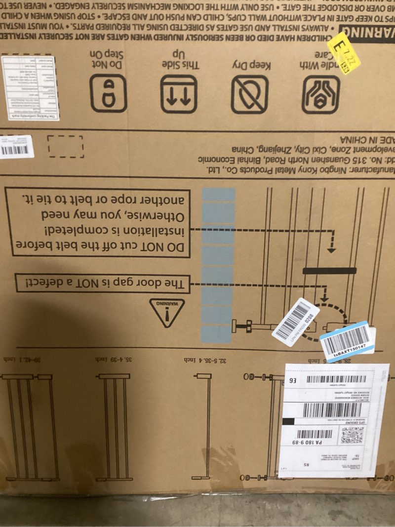 Condition photo showing Good Condition for InnoTruth 28.9-42.1" Wide Baby Gate for Stairs & Doorways, 30" Tall Pressure Mounted Dog Gates for Stairs Expandable One-Hand Open, Easy Step Walk Through Dual Lock Metal Pet Gates for Dogs, White White 28.9-42.1" W x 30" H