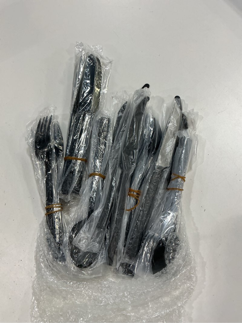 Condition photo showing Good Condition for kingstone 36 pcs black hammered silverware set with steak knives for 6, 18/10 stainless steel heavy duty flatware set, tableware cutlery utensil sets for home restaurant dishwasher safe 36-piece black