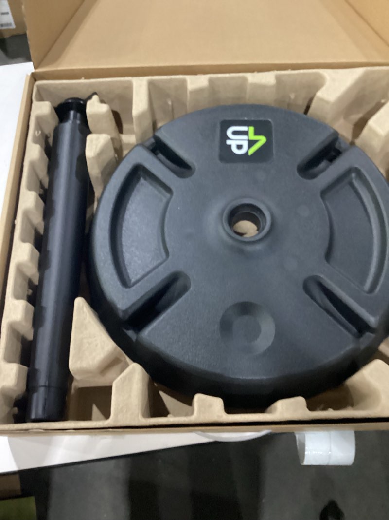 Rotating skateboard stand 