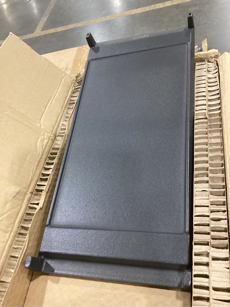 Condition photo showing New/Like New for wb31x27151 side grate & wb31x24738 center griddle plate kit stove top griddle replacement for ge general electric stove cast griddle pan for jgbs66rekss jgb735spss jgbs86spss 20.8" x 12.2" x 7.1"
