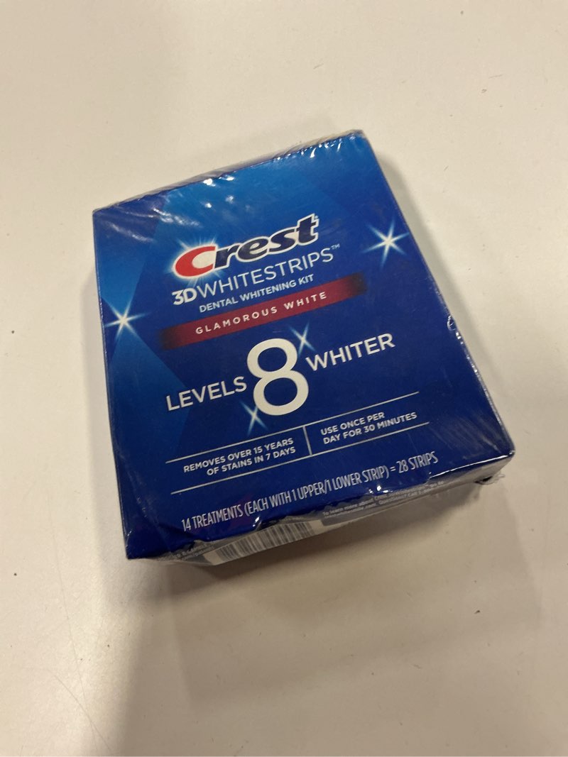 Condition photo showing New/Like New for Crest 3D White Luxe Whitestrip Teeth Whitening Kit, Glamorous White, 14 Treatments( Each with 1 Upper/ 1 Lower), 28 Strips Flavorless 1 Count (Pack of 28)