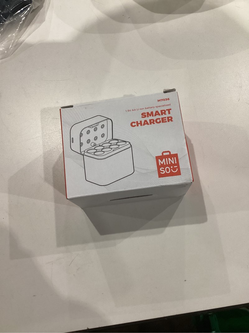 Condition photo showing New/Like New for MINISO ?Ultra Long Lasting,3600mWh,1600+Cycles? Rechargeable AA Lithium Batteries & Fast Charger | 1.5V Constant Voltage |Toy Blink Camera/Game Controller Compatible | Vibrant Color-Coding | 8Pack