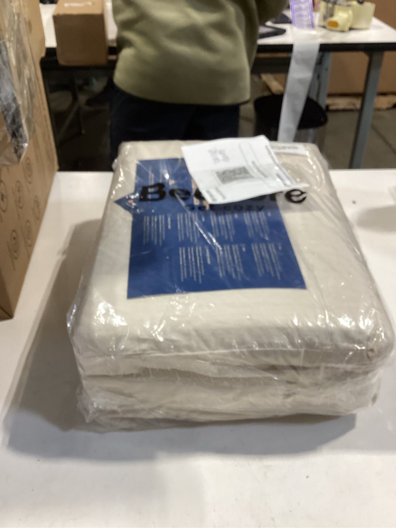 Condition photo showing Good Condition for bedsure cotton duvet cover queen size - 100% cotton waffle weave beige duvet cover queen size, gentlesoft™ and breathable bedding set for all season, 3 pieces, 90"x90" queen (90" x 90") 03 - beige (no comforter)