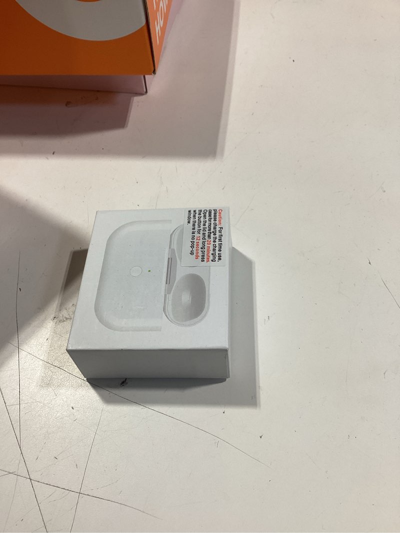 Condition photo showing New/Like New for oleband replacement for airpods pro 2&1 charging case:easy to pair your air pods pro earbuds with pairing button,support both wired and wireless charging,for ipods pro 1st/2nd gen(white)