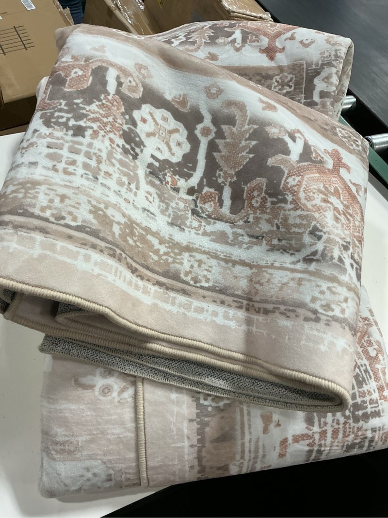 Condition photo showing Good Condition for bestsweetie 8x10 area rugs for living room washable non slip carpet low pile soft vintage print pattern rug for bedroom dining room kitchen entryway indoor-light pink 8' x 10' (rectangular) light coral pink/orange/brown