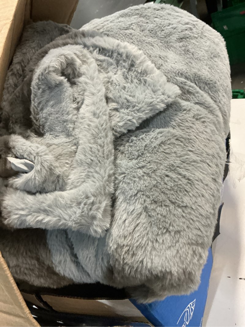 Condition photo showing Good Condition for bedelite faux fur fleece twin comforter set - fluffy & warm grey comforter twin size?ultra soft and cozy winter bedding set,fuzzy thick bed set,1 comforter and 1 pillowcase grey twin