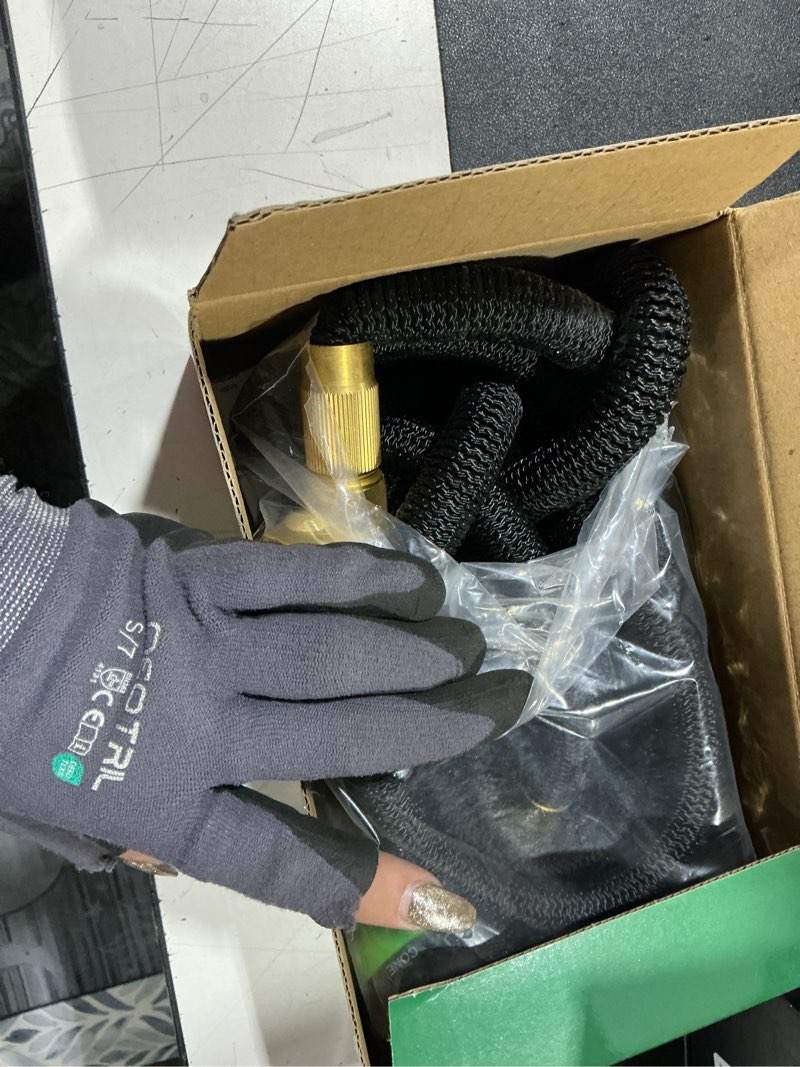 Condition photo showing Good Condition for flexi hose with 8 function nozzle, 150ft - lightweight expandable garden hose, no-kink flexibility, 3/4 inch solid brass fittings and double latex core