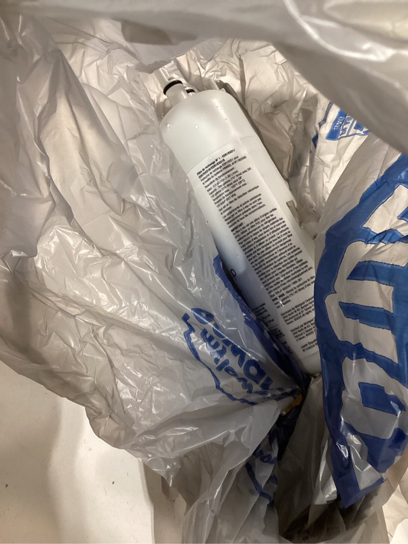 Condition photo showing As Is for everydrop Push-in Refrigerator Water Filter Filter 1