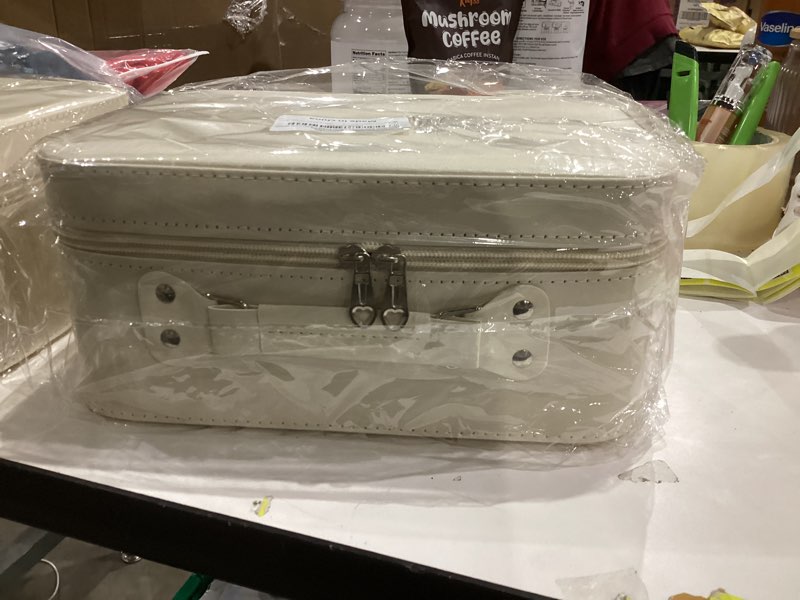 Condition photo showing New/Like New for [Bridal Makeup Bag with Mirror] Large-capacity travel makeup storage bag, with compartments and a free brush pouch, waterproof PU makeup bag, durable structure & portable design (black Style)