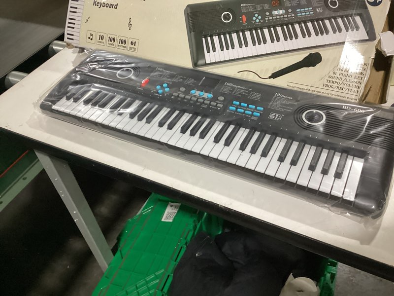 Condition photo showing As Is for 61 keys keyboard piano, Electronic Digital Piano with Built-In Speaker Microphone, Portable Keyboard Gift Teaching for Beginners, electric piano for kids Black