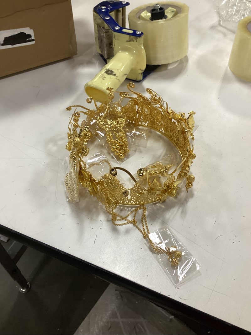 Condition photo showing Good Condition for ((Similar))TEMKIN New Ancient Style Stepping Hair Accessories, Chinese Style Phoenix Crown Accessories Set, Classic Tassel Hairpin Accessories, Styling Accessories for Women Jewelry