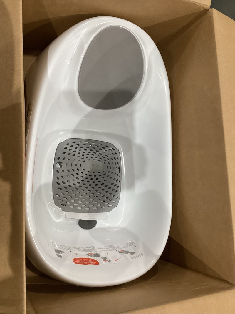 Condition photo showing Good Condition for boon soak 3 stage baby bathtub - baby bath tub with three support positions for newborn to toddlers - color changing drain plug for ideal bath temperature - gray - ages 0 to 18 months and up white 1 count (pack of 1)