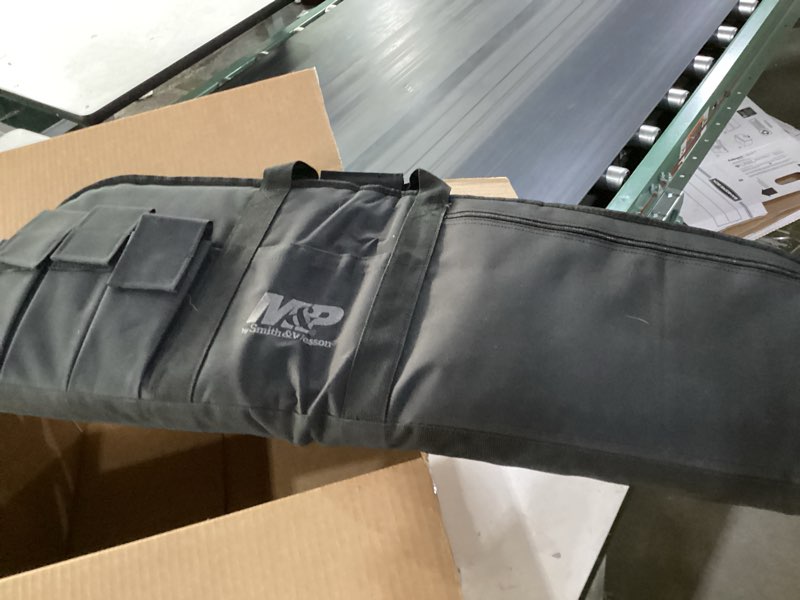 Condition photo showing Good Condition for m&p by smith & wesson duty series gun case padded tactical rifle bag for hunting shooting range sports storage and transport 34\"/small