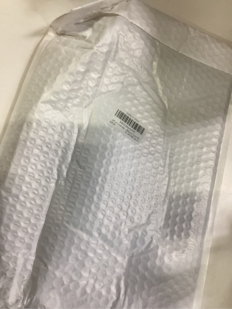 Condition photo showing Good Condition for 2Pcs License Plate Frame for Tesla,Real Carbon Fiber License Plate Holder Bracket Set Car Accessories Suitable for All Models(Glossy Black) 2Pcs Glossy/Black-B