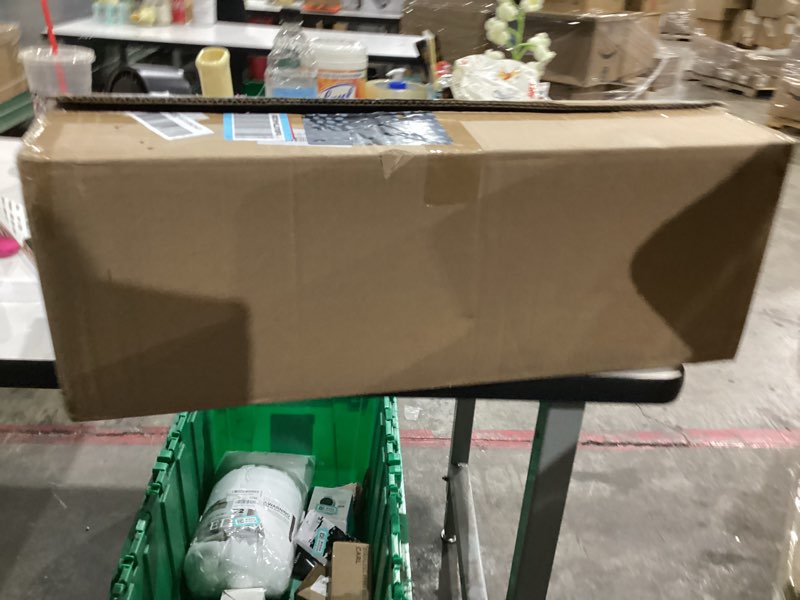 Condition photo showing Good Condition for planter pot baskets