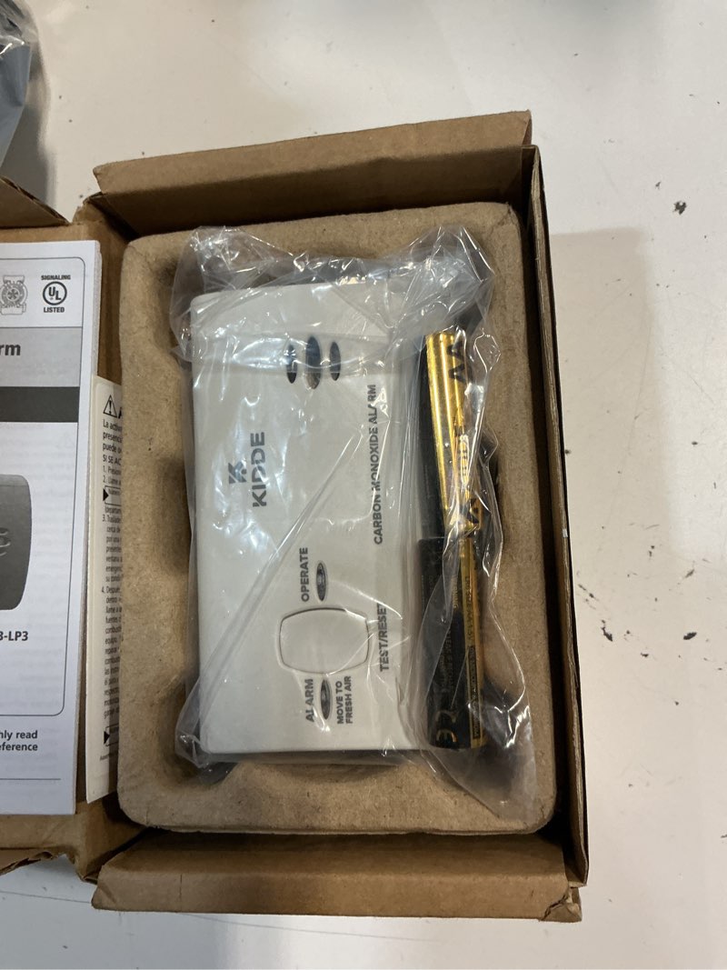Condition photo showing Good Condition for kidde carbon monoxide detector, aa battery powered, portable for travel or home, 85 db alarm, led status indicators, 3rd edition 1 pack 3rd edition