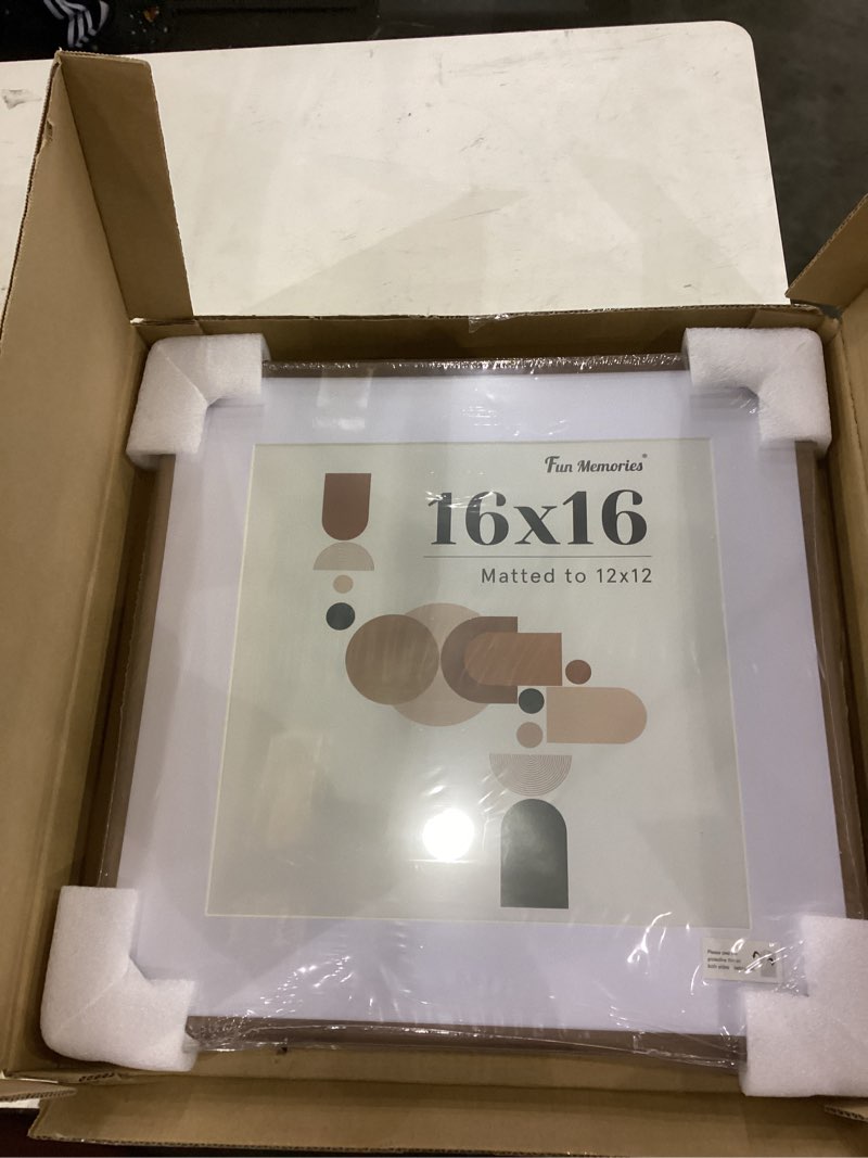 16x16 picture frame