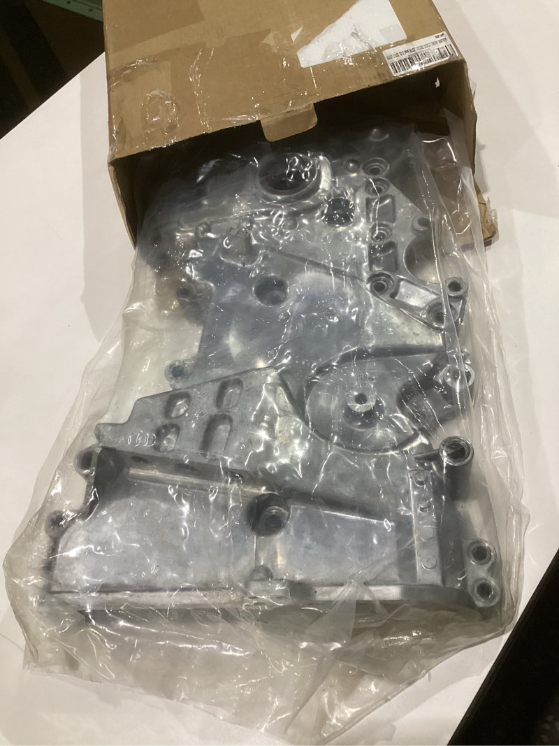 Condition photo showing As Is for m580 21350-2e030 timing chain cover oil pump for hyundai tucson 2.0l 2014-2021,elantra 1.8l 2012-2013,for kia forte 1.8l koup 2.0l 2014-2016,forte forte5 2.0l 2014-2018,soul 2.0l 2012-2019