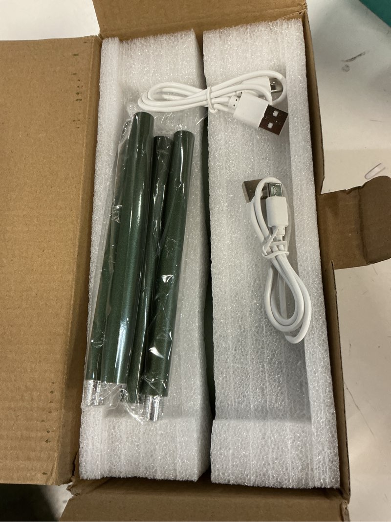 Condition photo showing Good Condition for 2 Pack Cordless Table Lamps, 3 Colors Stepless Dimming, 5000mAh Rechargeable Battery LED Desk Lamp for Bedroom/Couple Dinner/Desk/Cafe/Dining Room/Terrace Green 2 Pack