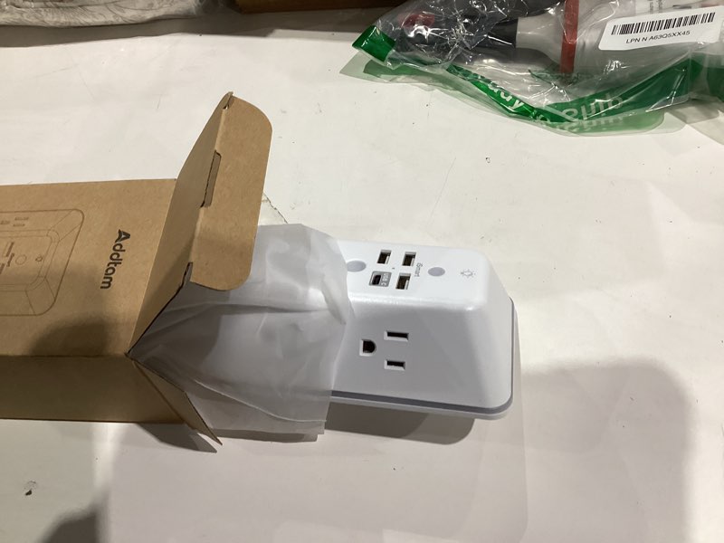 Condition photo showing Good Condition for Surge Protector, Outlet Extender with Night Light, Addtam 5-Outlet Splitter and 4 USB Ports(1 USB C), Multi Plug Wall Outlet for Home Office Dorm Room Essentials 1C3A-Standard White