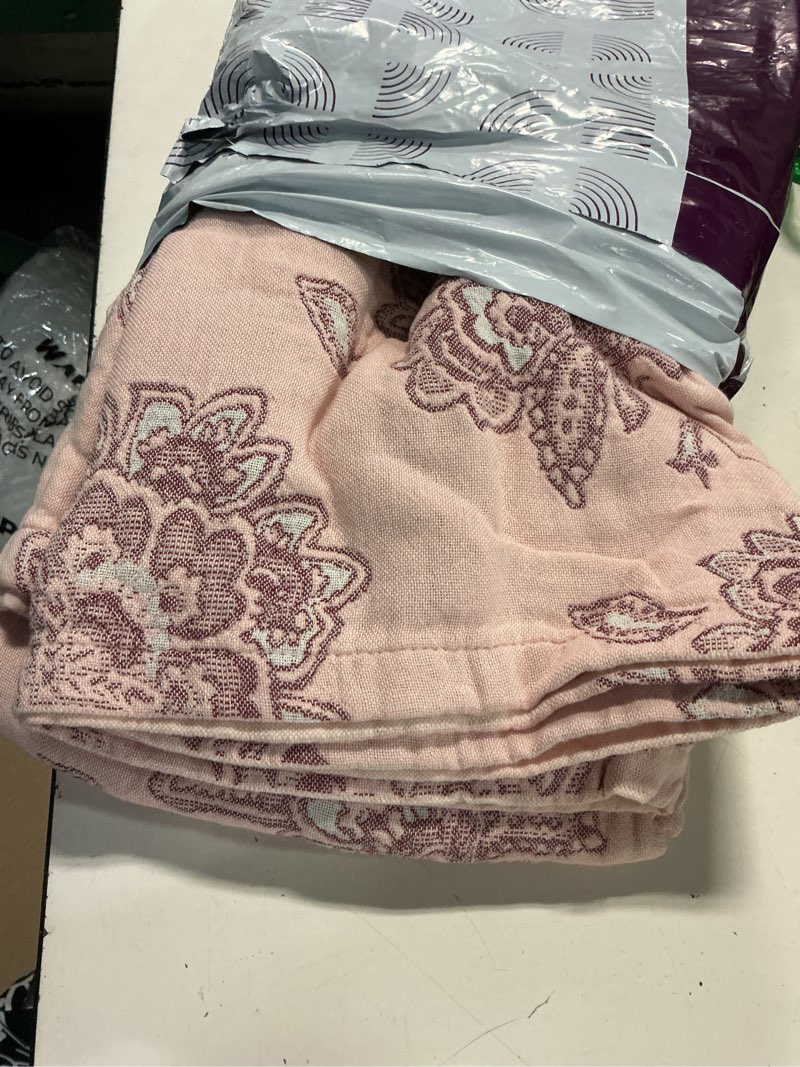 Condition photo showing New/Like New for jinchan boho 100% cotton muslin twin size 50x60 inches blanket lightweight 4-layer quilted soft pink red floral throw blanket reversible comfy flower breathable all seasons couch bedroom decor 50"x60" floral pink red