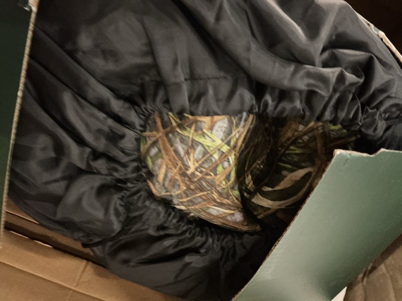 Condition photo showing Good Condition for Foxelli Chest Waders, Waterproof 4mm Neoprene Hunting & Fishing Waders for Men & Women with Boots 14 Camo