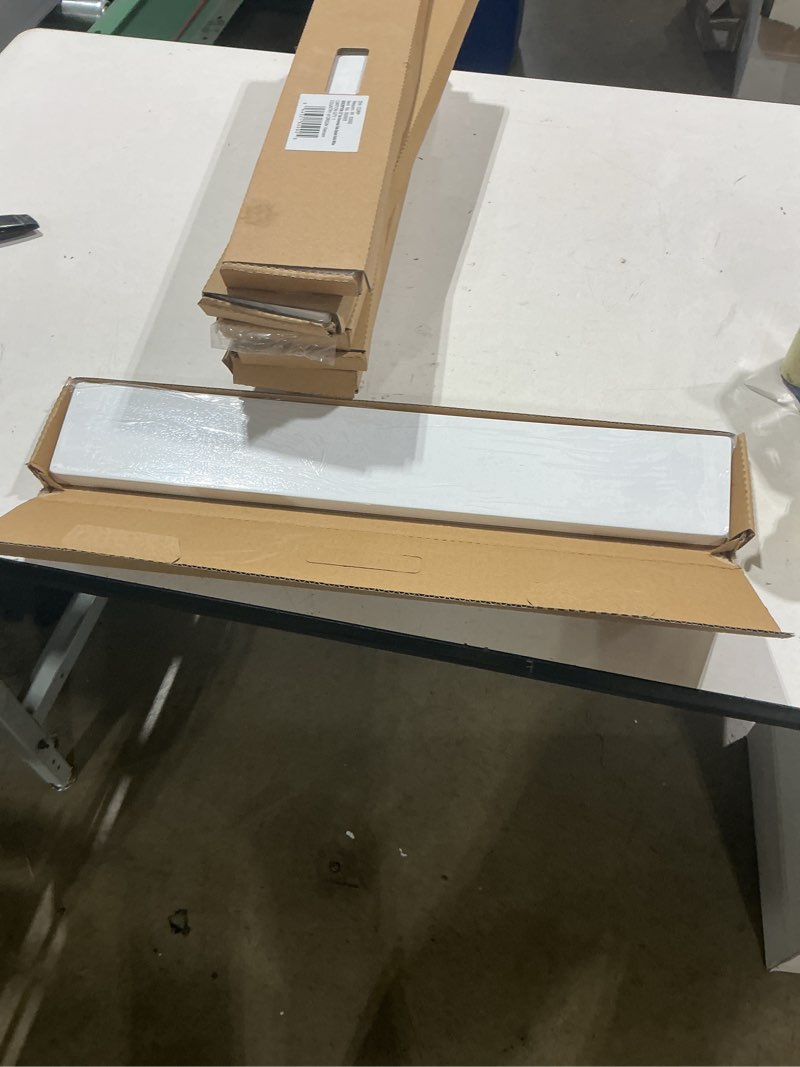 Condition photo showing Good Condition for design house 550905 universal cultured marble side splash 21.5 inch, solid white