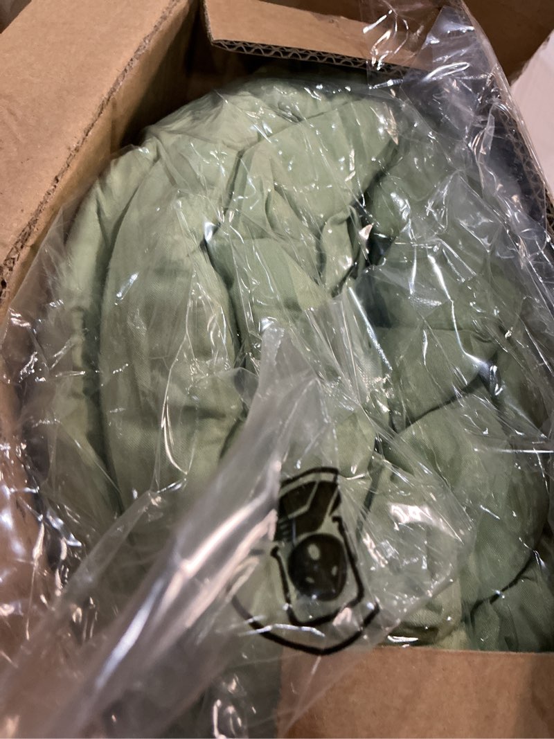 Condition photo showing Good Condition for muxhomo green queen comforter set, all season ultra soft down alternative bedding - 3 piece lightwei