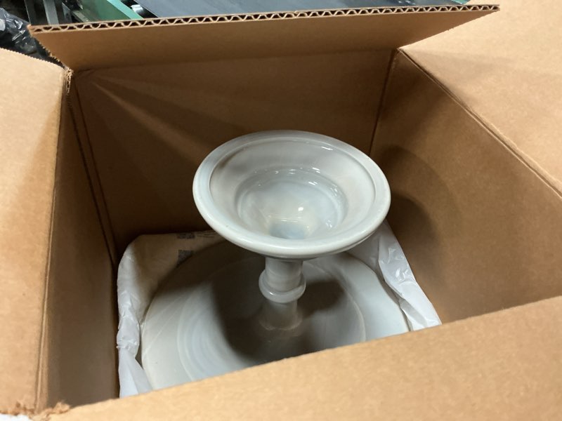 Condition photo showing Good Condition for 6-inch Marble Cake Plate by Mosser Glass