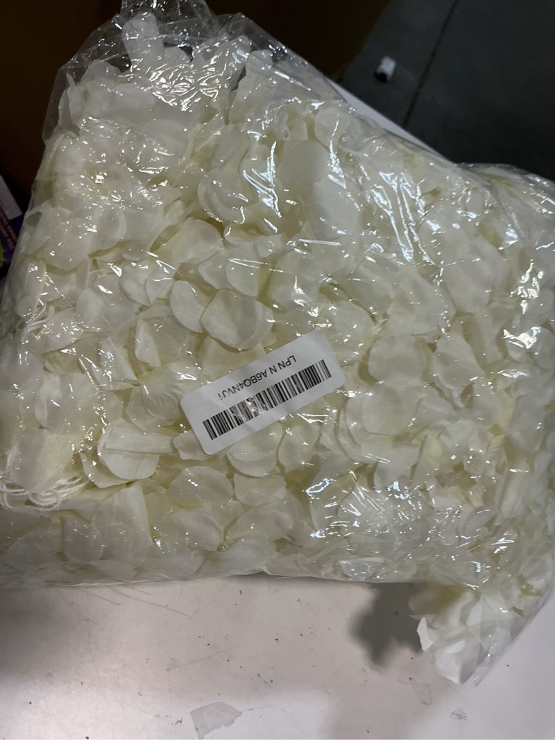 Condition photo showing Good Condition for Janinka 6.5 Feet Wisteria Flower Garlands Faux Vine Flower Backdrop for Wall Arch Garden Home Wedding Decoration(Milky White,12 Packs) Milky White 12