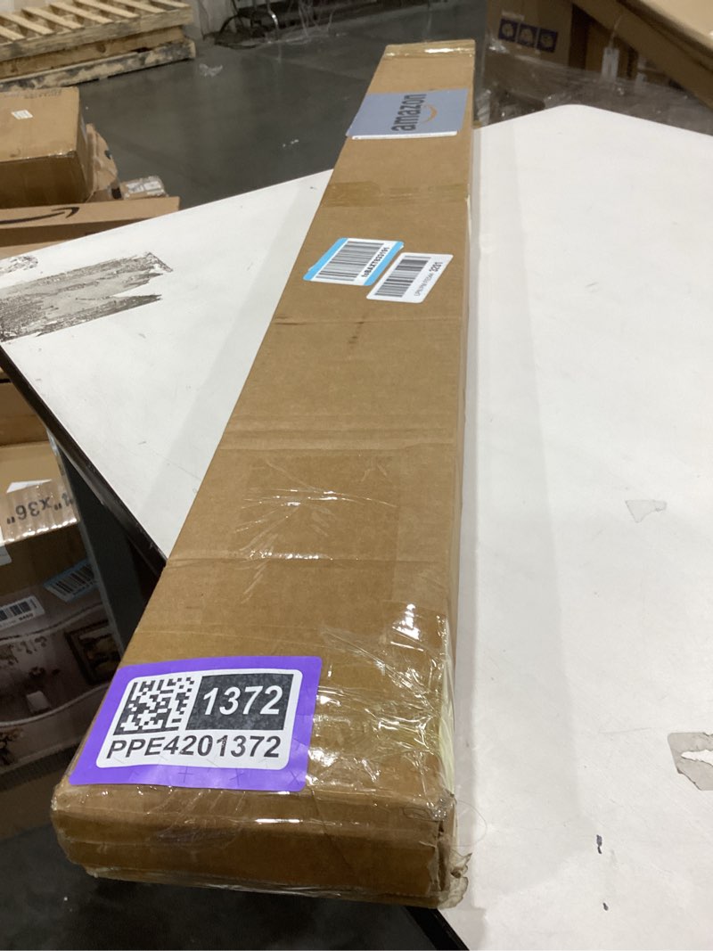 Condition photo showing Good Condition for curtain track