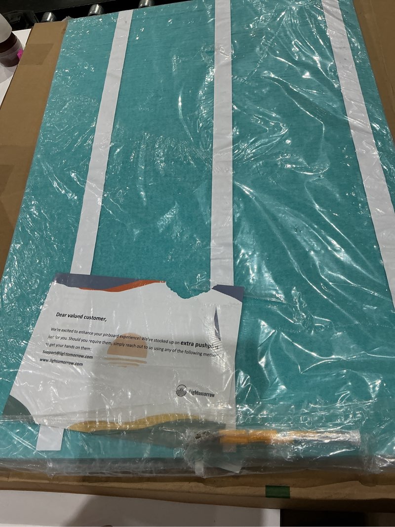 Condition photo showing Good Condition for large bulletin board - 48 x 36 inches, decorative felt pin board for wall - 4' x 3' foldable photo display board with self-adhesive tape, includes 20 push pins - turquoise blue turquoise blue 48×36 inches