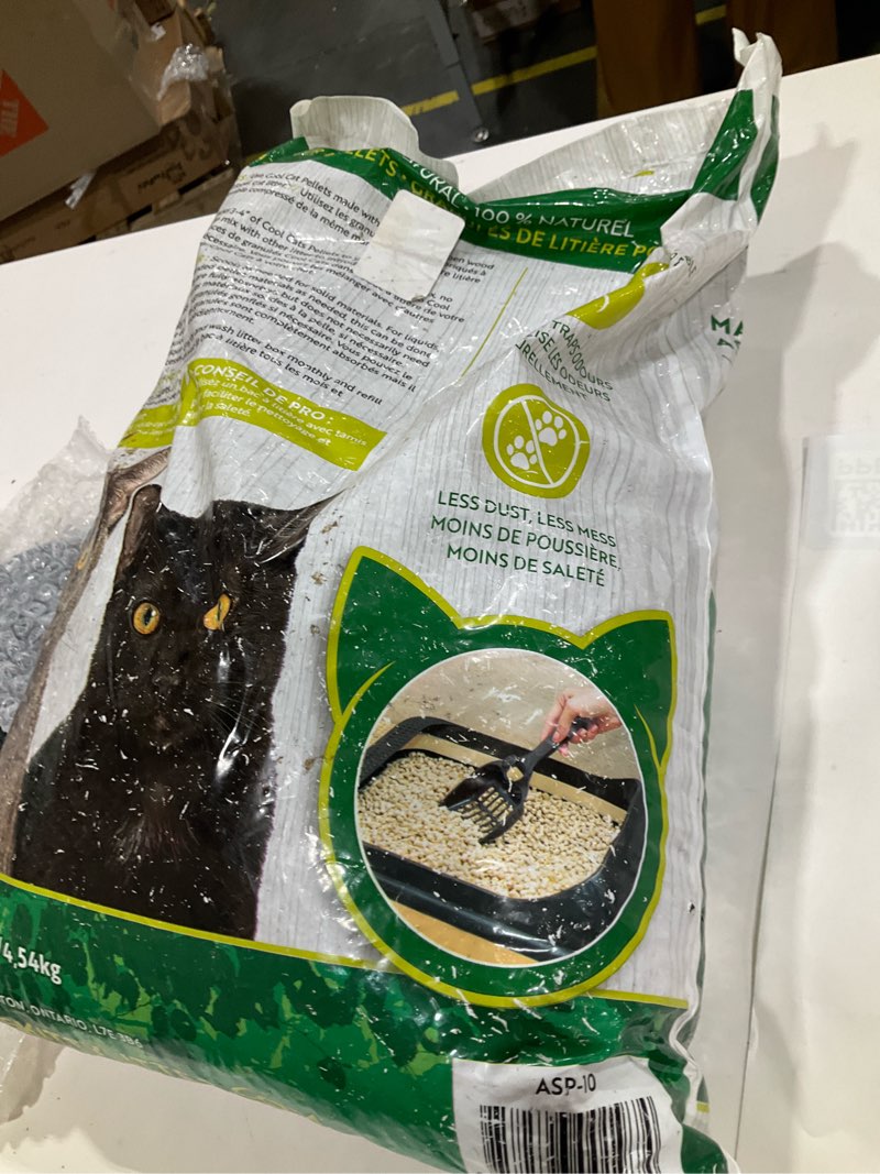 Condition photo showing Good Condition for Cool Cats Kitty Litter by MacLean's, 10 lb. Bags