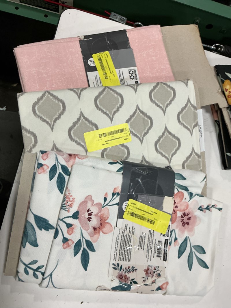 Condition photo showing Good Condition for (different style and color) pack of 3) better homes & gardens 100% cotton texture solid blush  2 yard precut fabric