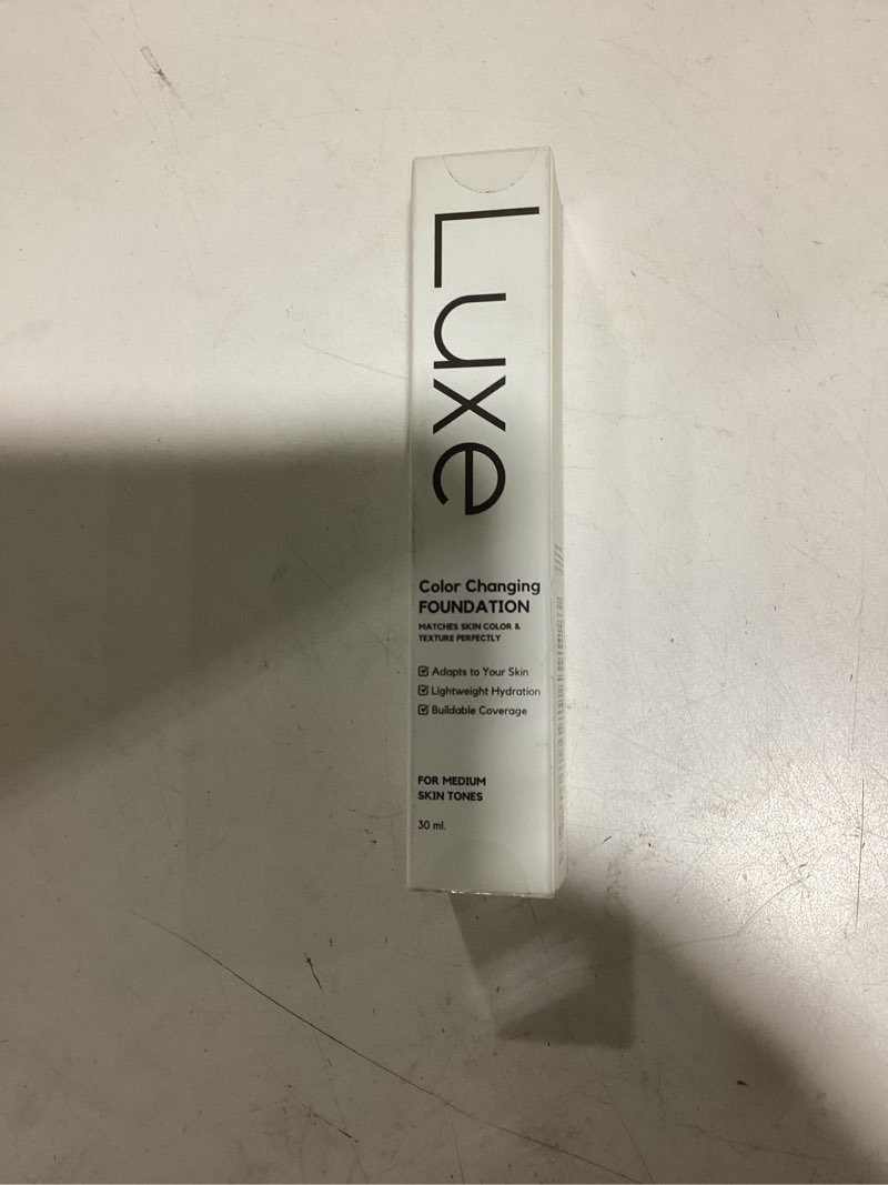 Condition photo showing New/Like New for Luxe Research Color Changing Foundation for Women – Instantly Adapts to Your Skin Tone – Buildable Light-to-Medium Coverage – 12-Hour Wear – Natural Dewy Finish Medium skin tone