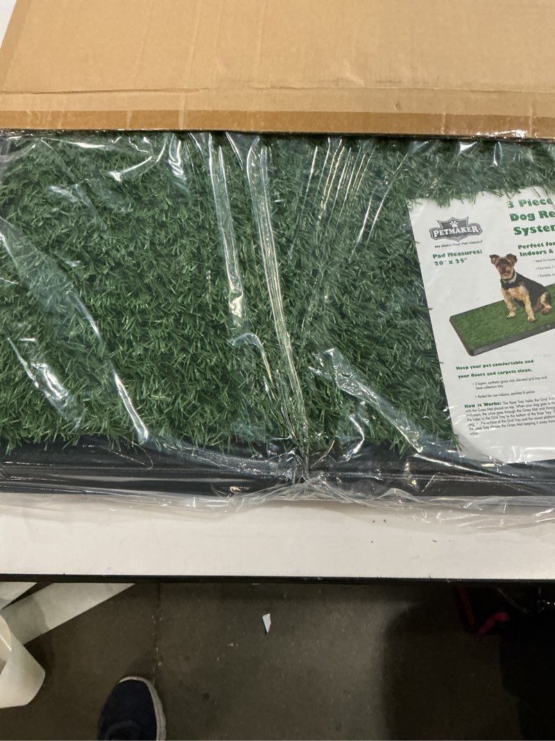 Condition photo showing New/Like New for artificial grass puppy pee pad for dogs and small pets - 20x25 inch, reusable 3-layer turf pads for dogs with tray - indoor and outdoor fake grass potty pet supplies by petmaker medium 3-layer system